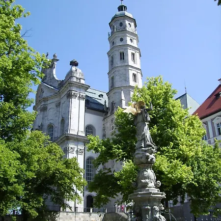 Tagungshaus Im Kloster 2*